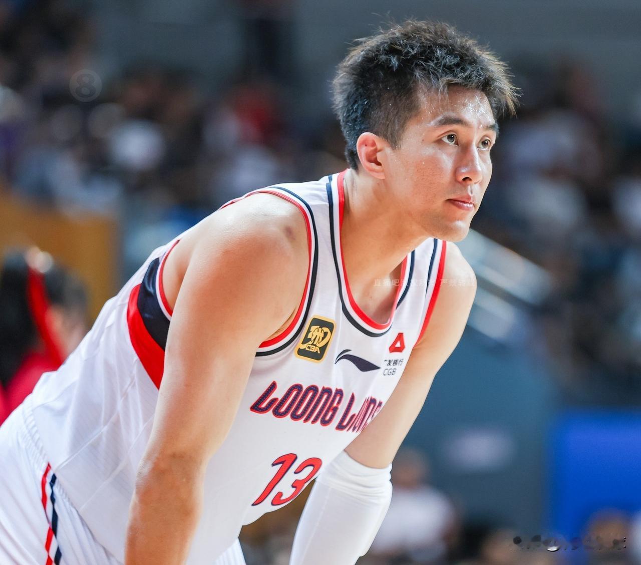 郭艾伦9分难救主！广州94：97不敌广东，看看球员数据，谁尽力了？！01、威