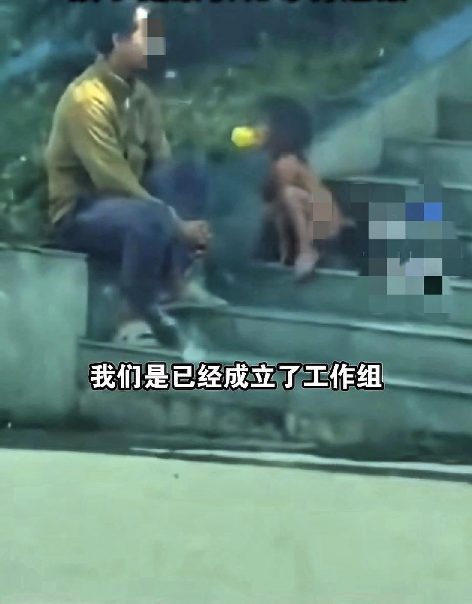 改变“野人小孩”的希望在姥姥身上！高学历父母教养孩子的方式让人疑惑，孩子常年