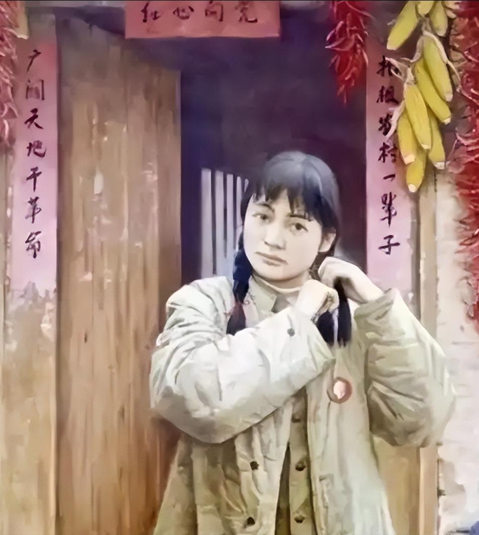 1977年，女知青李雪梅准备参加高考，却被丈夫偷喂了安眠药，最后错过了考试。李雪