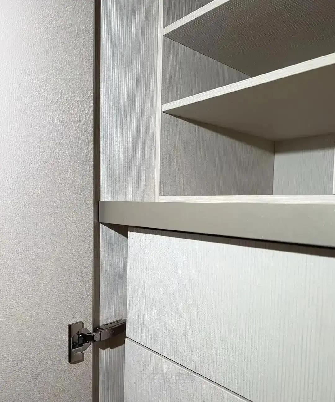 你还在为意大利家具的溢价掏空钱包？国产工厂已经撕开了价签背后的秘密。我上个