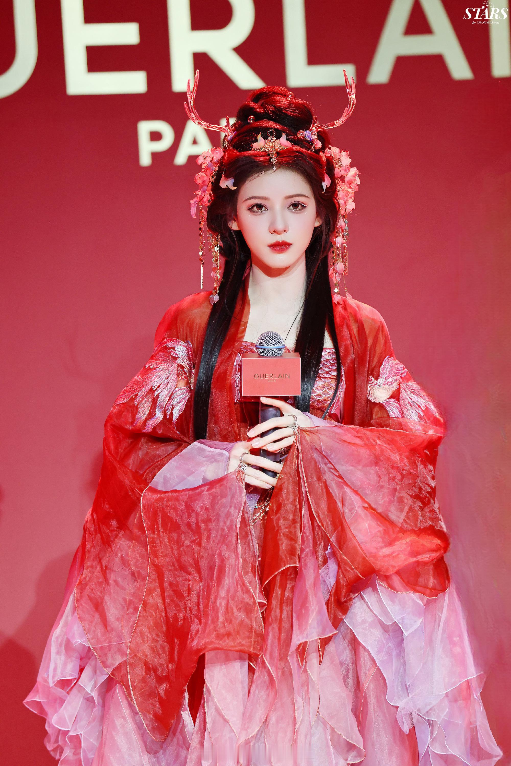 张予曦红色古风大片