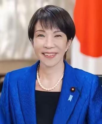 中东断油，越南告急，5月1日高市早苗专程飞抵河内，而越南这次接待规格拉满，政府办