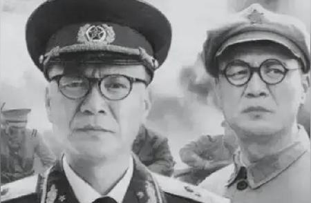 1935年，红军过大凉山，刘伯承致信川军许剑霜：“让个路！”谁知，许剑霜回信却