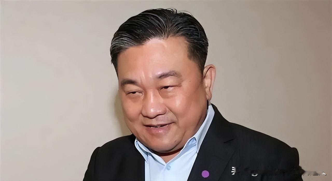 “台独”势力，已经恐惧到了极点！仅仅因为一名陆配经营脸书“解放军社团”，民进党“