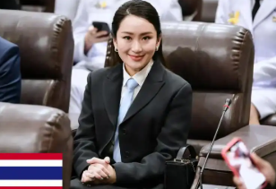 泰国政治风暴升级：佩通坦紧急求延期，公信力危在旦夕！​​