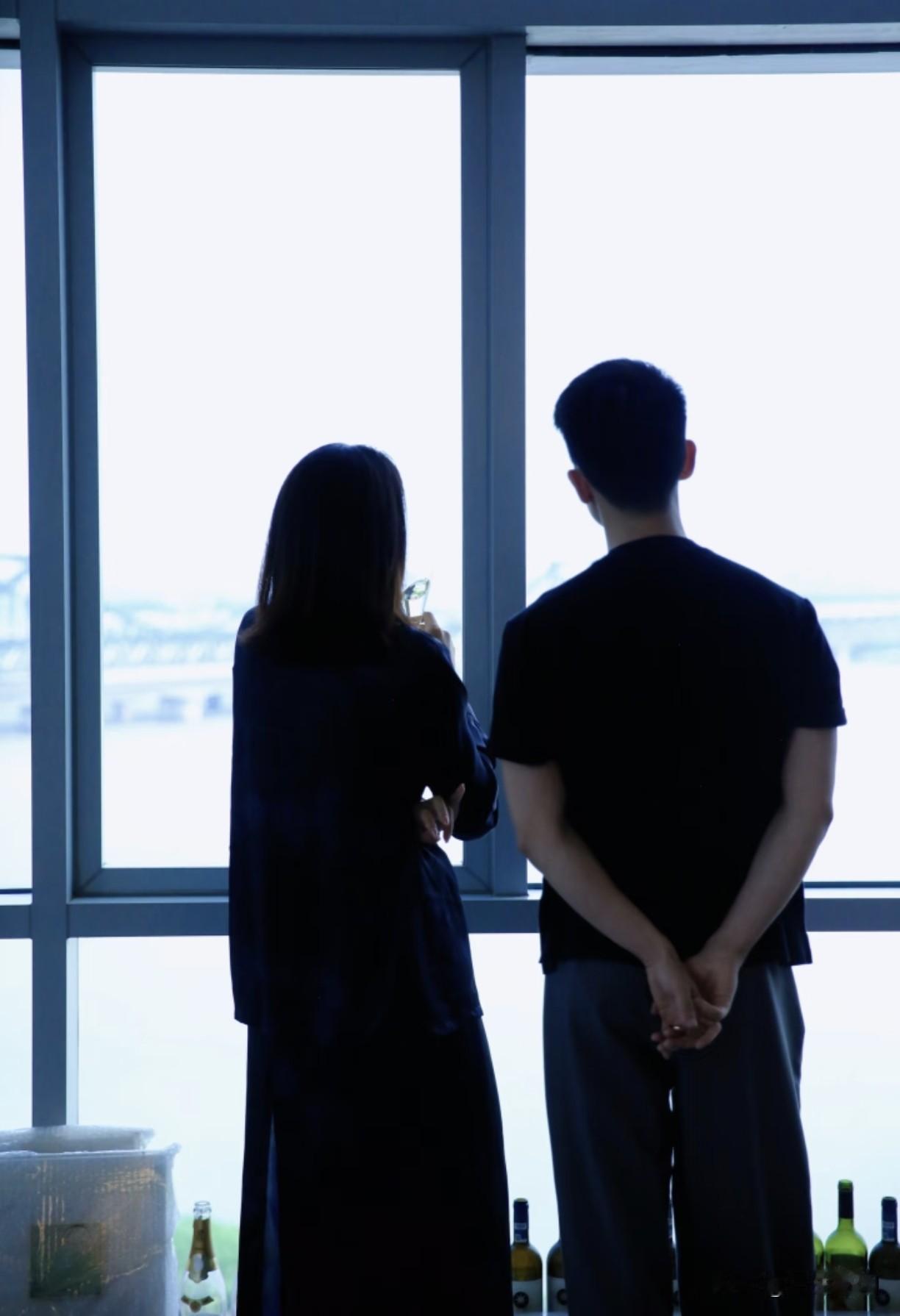 许多夫妻双方都感到厌倦，但是没办法，因为他们既不能完全反目成仇，也不能和谐相处。