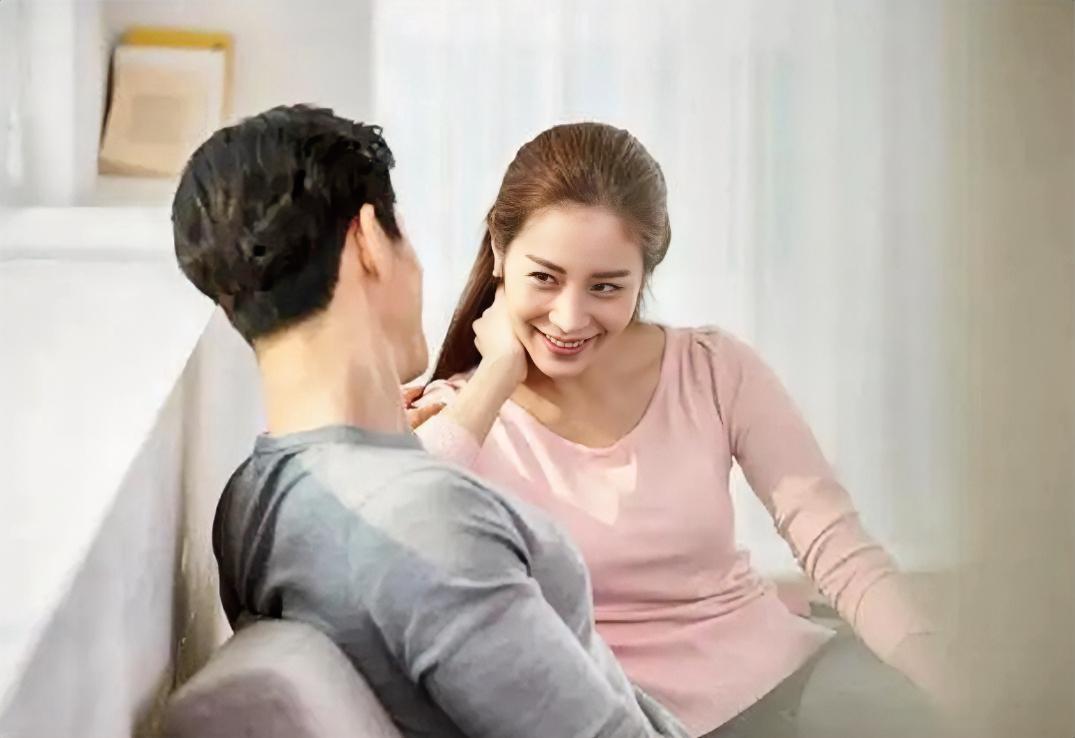 遇到这样的老婆千万要抓稳遇到这种没心没肺、对你掏心掏肺的老婆，你一定要好好珍