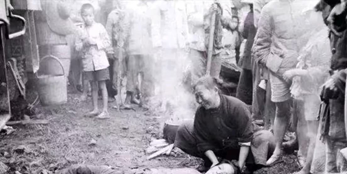 她被日军用油锅活活煮死！尘封38年的惨烈真相​1942年寒冬，河北某县城