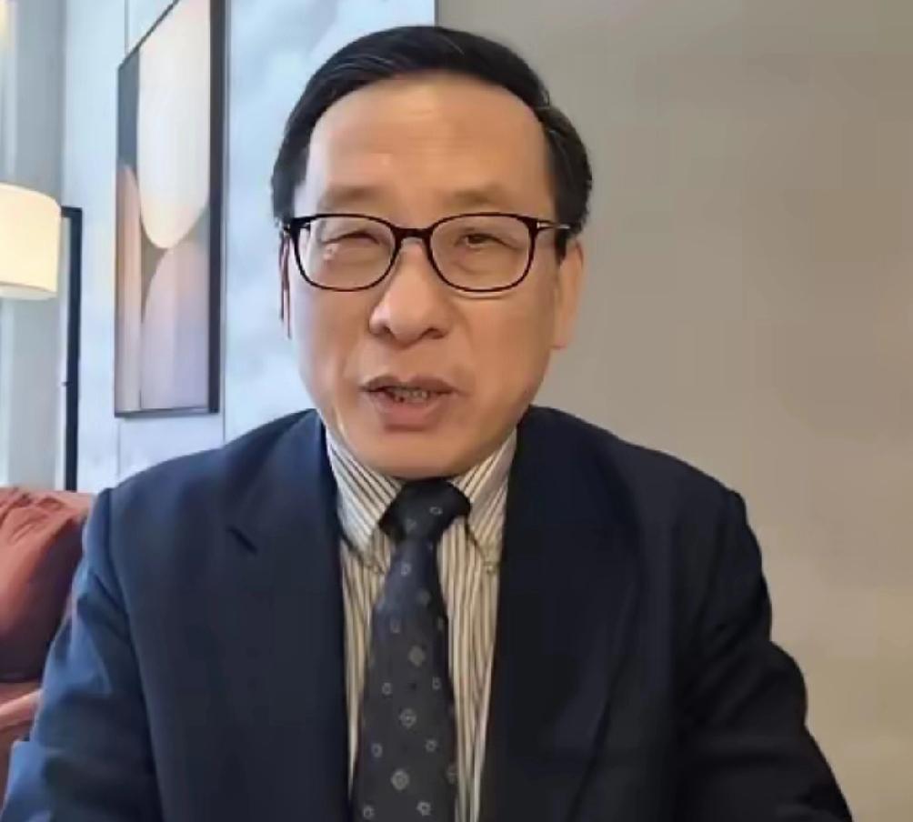 高志凯教授有句话，听了让人后背发凉。​​他说如果中日开战，千万别犯盲目自信的错