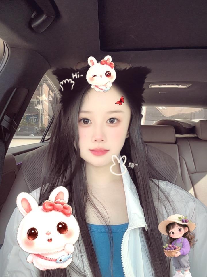 你嫌工作累，那是因为你有工作。你嫌房子小，那是因为你有房子住。你嫌存款...