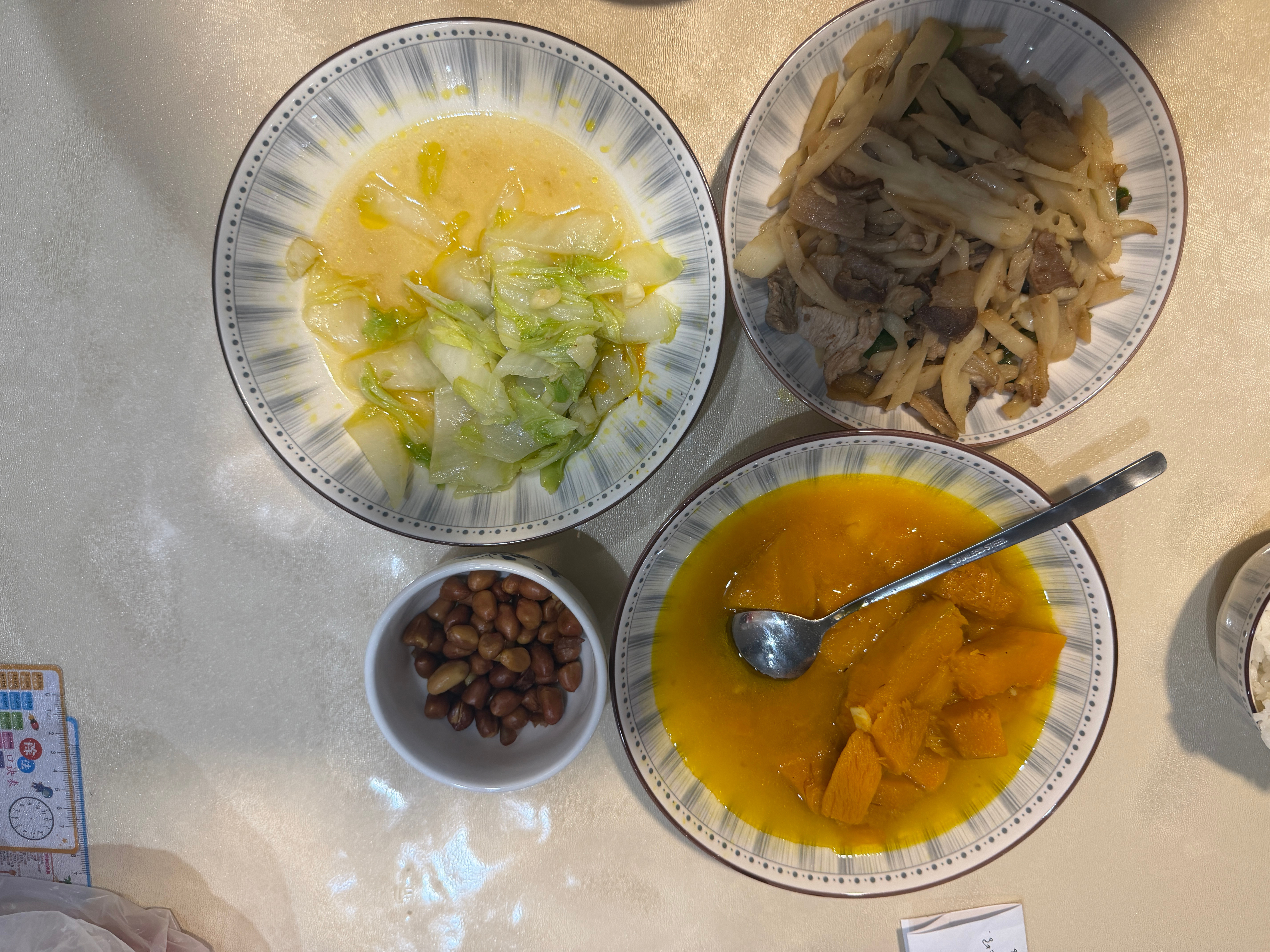 有菜有肉，又是一餐！看看晚饭你们吃什么呢？​​​