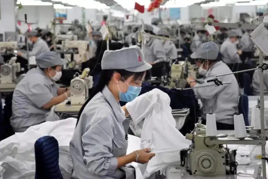 中国收割美国，美国收割全世界！当今，美国总是想收割中国，来来回回瞎搞了几年，毛都