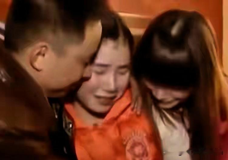 今天被一条以前的新闻感慨到了！西安女孩6岁被拐，蛰伏9年秘密寻亲，终将人贩子和