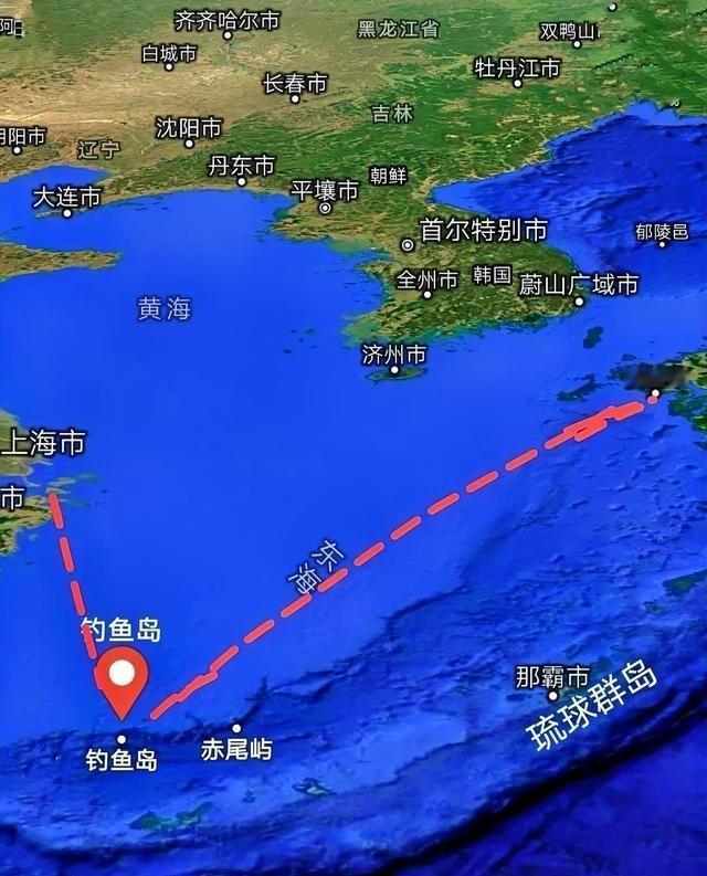 完全可以把钓鱼岛建成一艘永不沉没的航母！钓鱼岛说小不小，说大不大，总共就7平