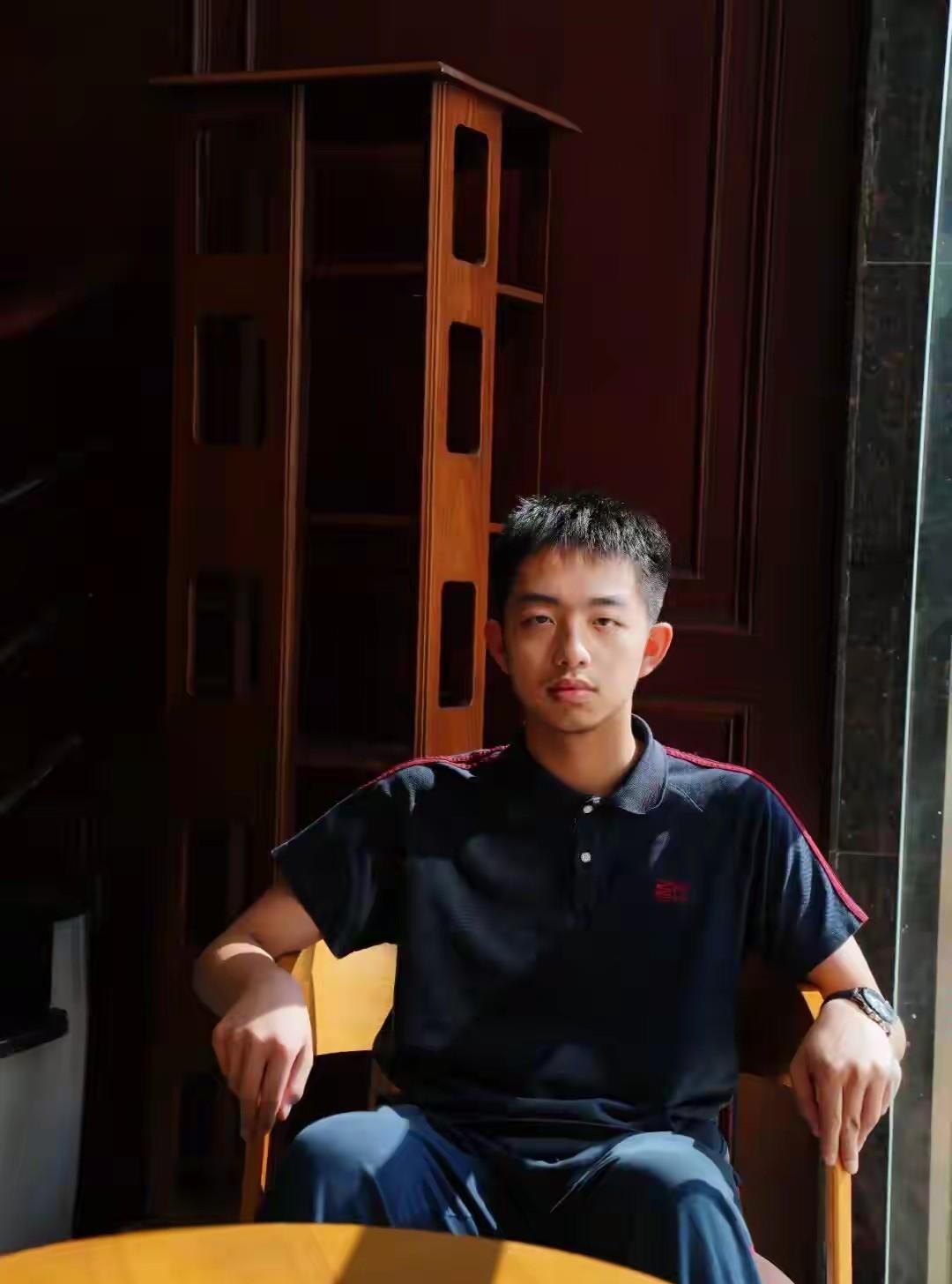 第二个韦东奕出现了！全国高考数学状元！满分少年，为没有数学天赋的人指明了方向，靠