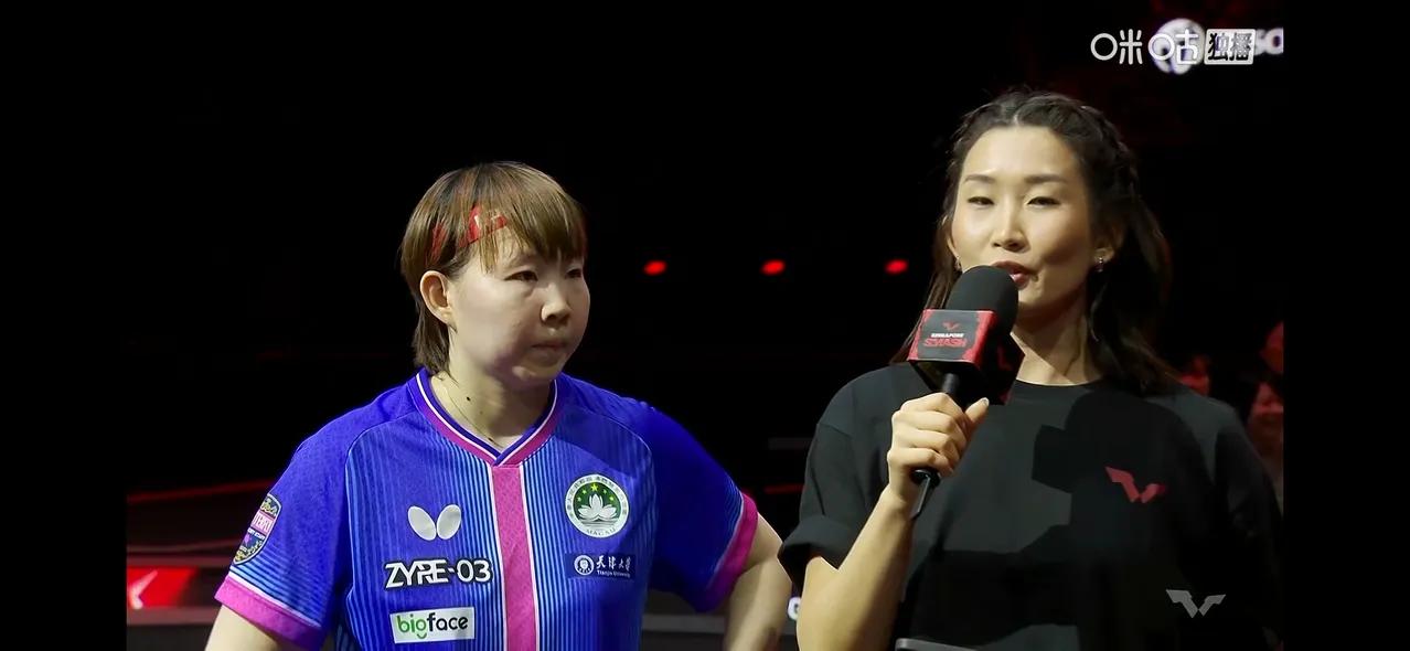 新加坡大满贯朱雨玲首战3一1巴特拉，比赛虽然赢了但她状态不是很好，打的很累，赛后