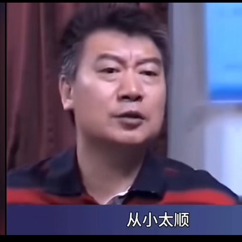 李準说：孙颖莎从小就很能吃苦，实力也挺强，只打了一次就打进国家队了，进队以后，参