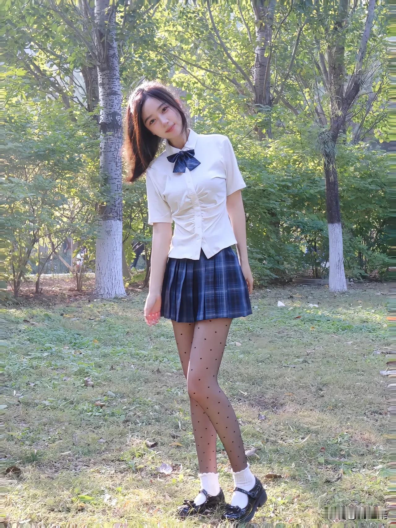 青春洋溢的校园风穿搭，少女心满满！💕