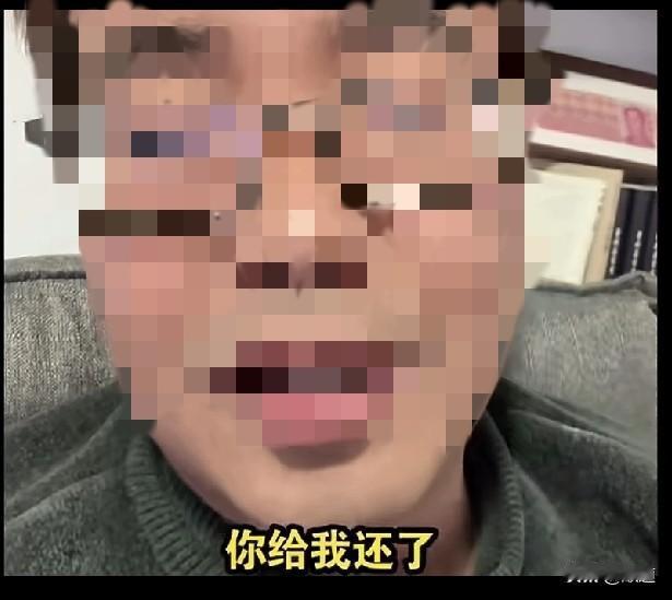 男子去相亲，刚一见面，女方倒也坦诚。开门见山就说，我有二十万外债，能不能帮我还