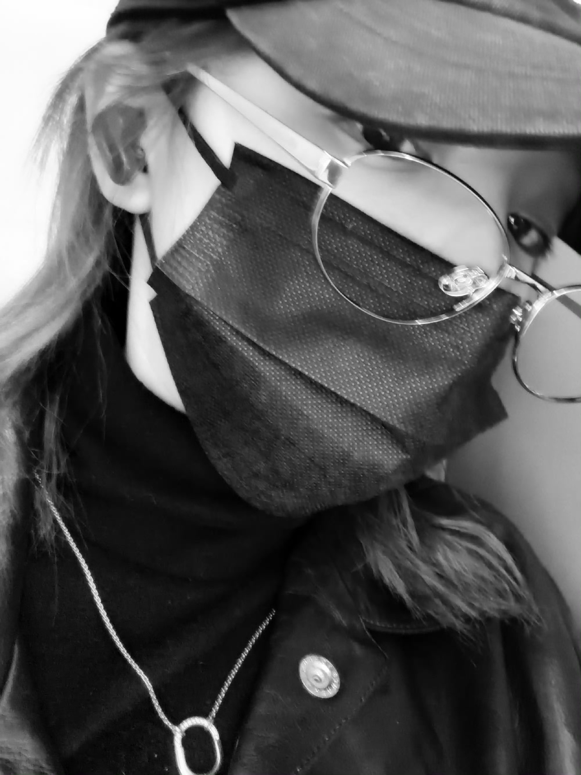 宋雨琦拍的仿佛回到了18年，哪儿来的帅小狗