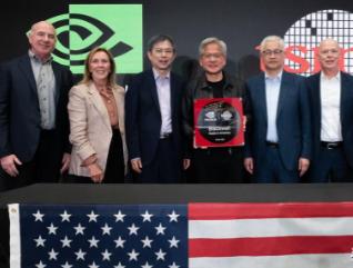 掏空台积电后，美国芯片开始发力了，英伟达最强芯片采用美国制造！最近英伟达放了