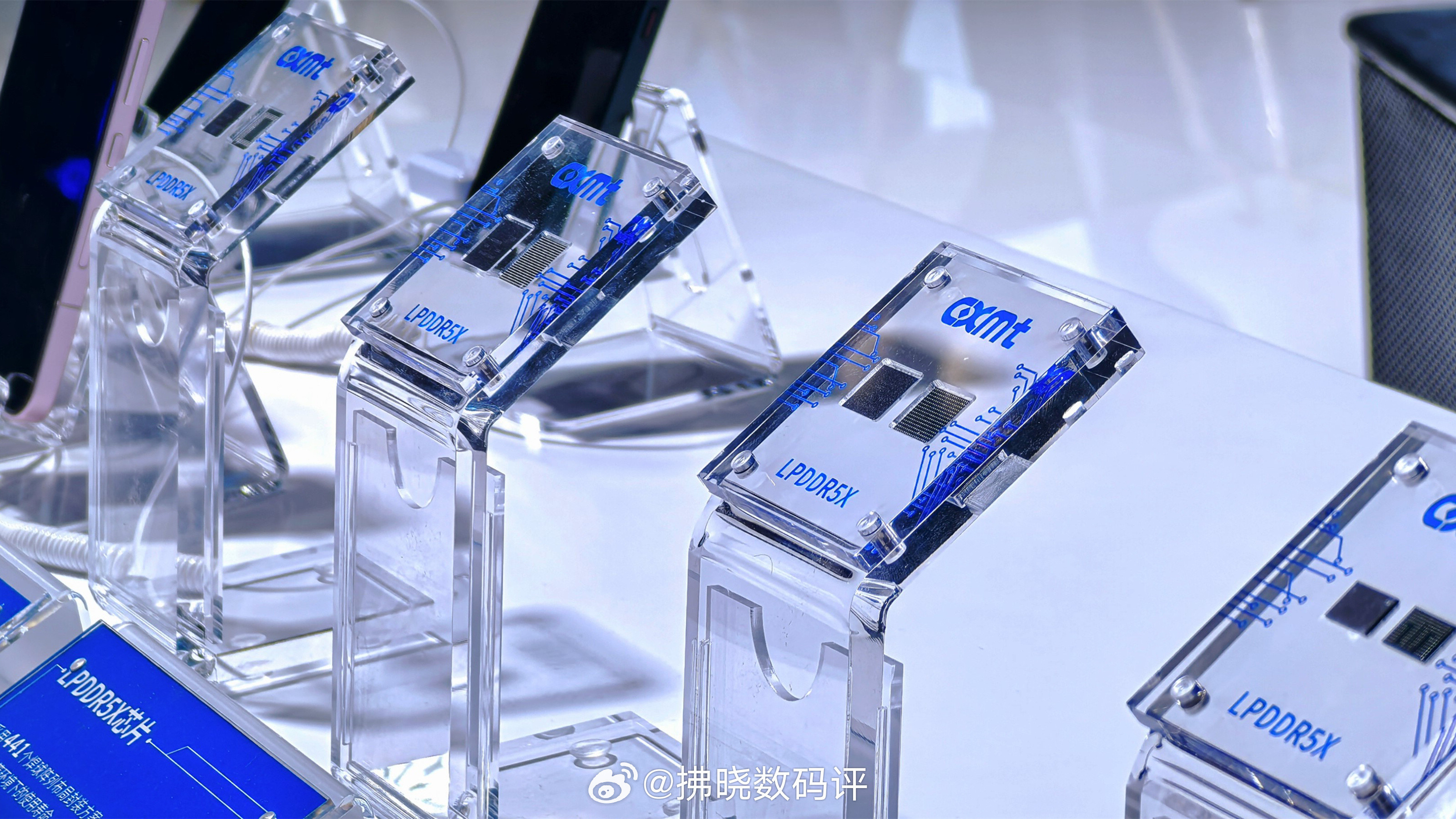 苹果请求采购中国存储芯片长鑫存储，我国唯一实现DRAM量产的领军企业。目前已突