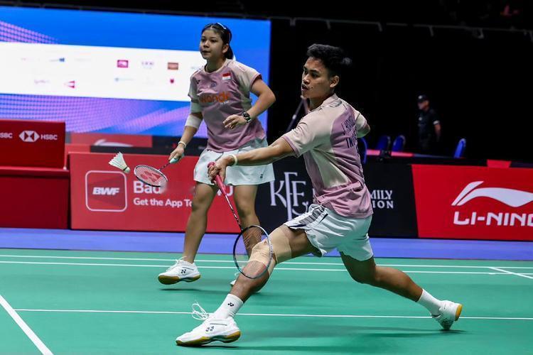 刚刚结束了一场印尼羽毛球大师赛混双1/4决赛，混双6号种子、印尼组合希达亚图拉/