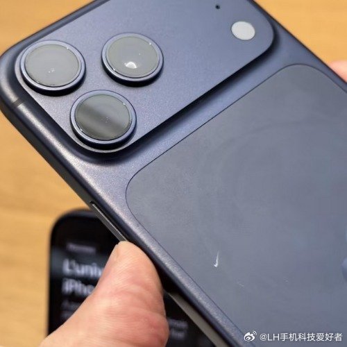 苹果回应iPhone17Pro划痕首批iPhone17系列已经遇到各种各样的问题