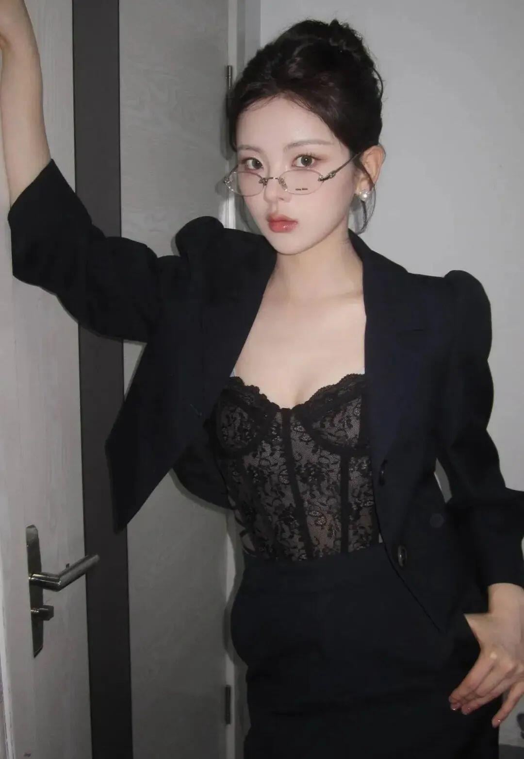 杨超越