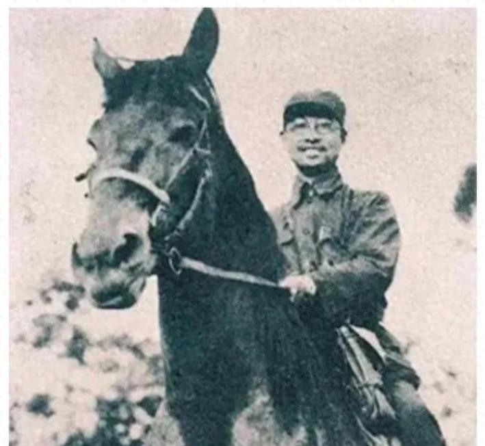 二野组建三大兵团，为什么陈赓没有担任野战军副司令员这一重要职位呢？1947年1