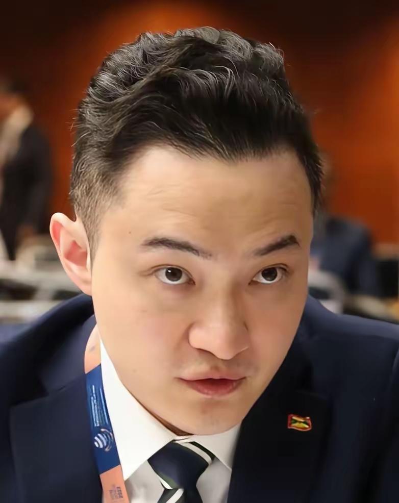 我大胆猜测，孙割状告景某，不是孙割为了流量，也不是孙割真的为了那3000万