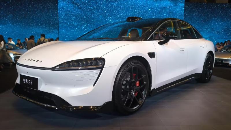 余承东：智界V9Ultra版订单超50%72小时拿下22500台订单，这个数