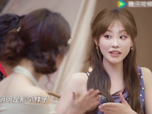 “装而不自知”更反感我还以为祝绪丹真的懂了什么叫装可爱原来还是在继续装“
