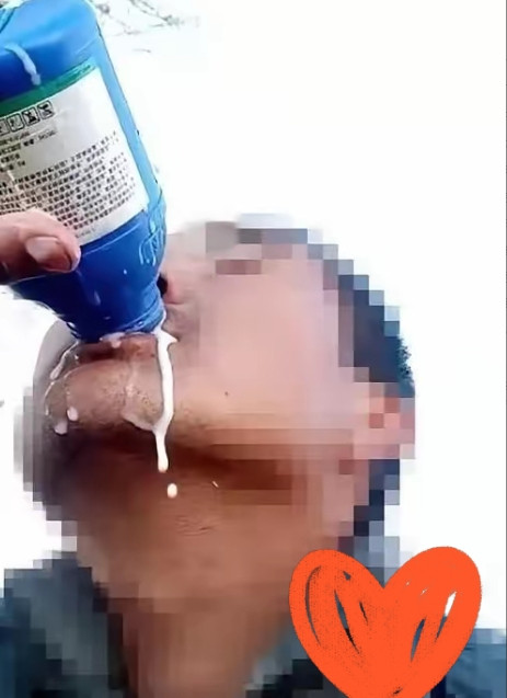 浙江安吉，一男子早年做生意时欠了他人6万元货款一直未付。后男子被告上法院，经法庭