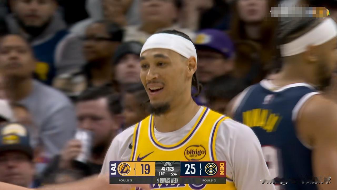 湖人大将海斯真是球队的福将！在今天湖人客场以115：107战胜掘金的比赛中，海斯