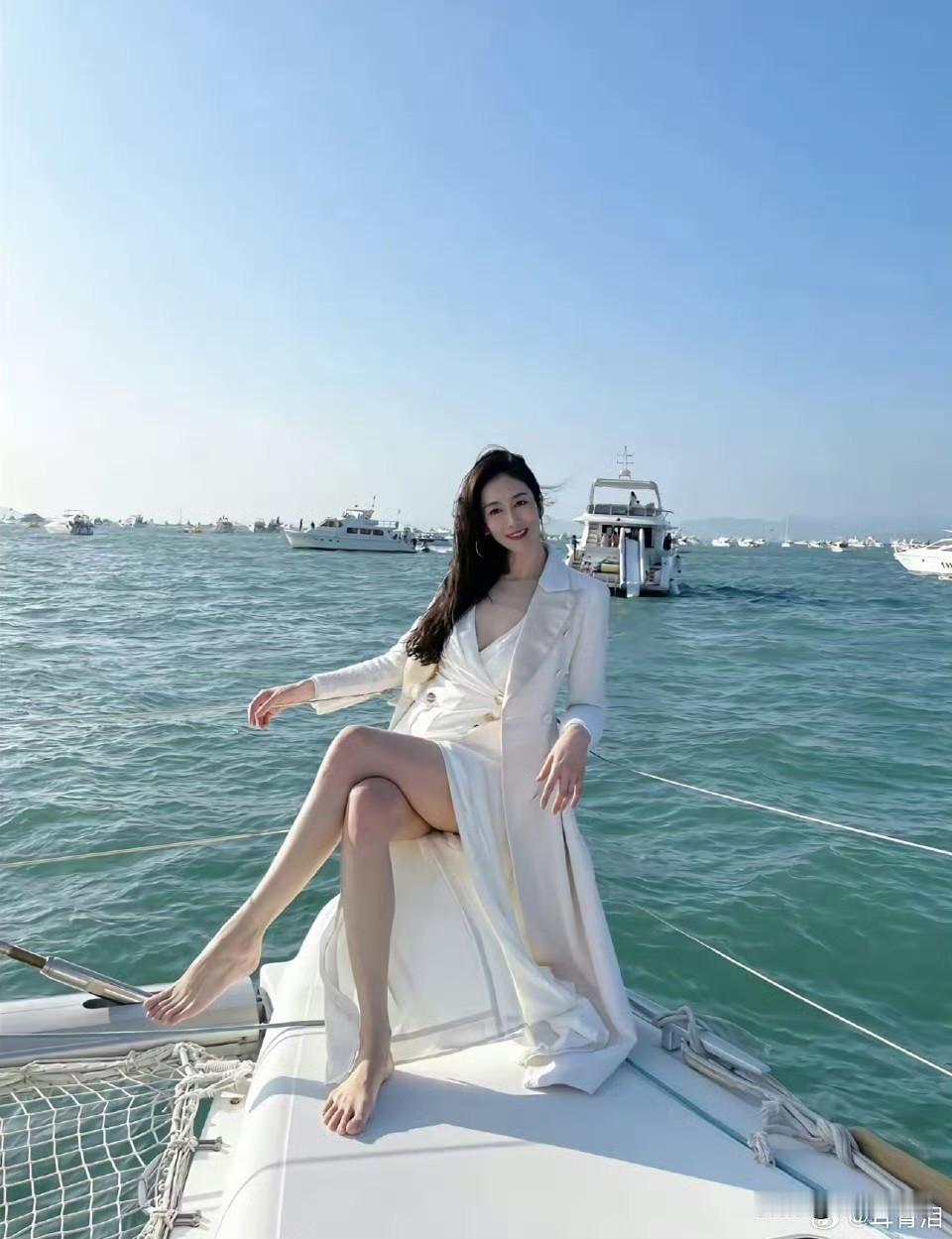 温峥嵘：“我大学体检时，身高是170，大学4年长高了2厘米，生完孩子后，我发现又