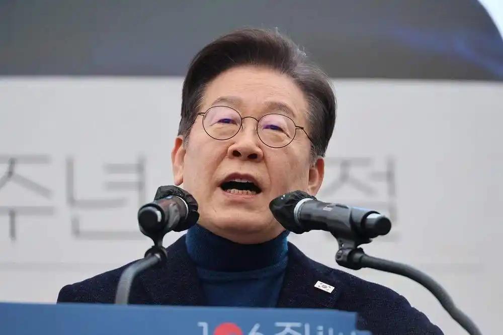 伊朗这次总算把反击打到了点上！2026年9月2日凌晨，海湾地区天色还没亮，伊朗伊