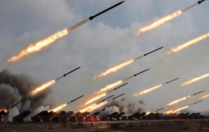 俄媒这句话直接封神：“只有把中国惹急了，世界才会安静。”很多人以为这是战争狂言。