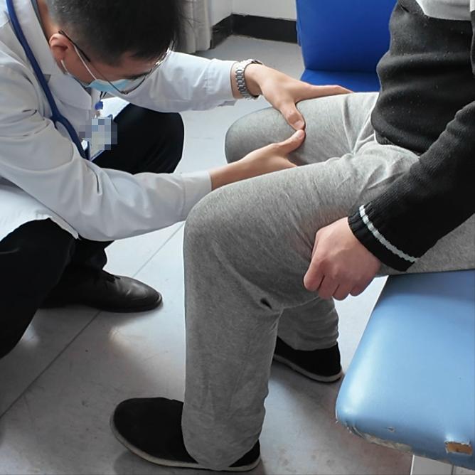 为什么你越练越僵？偏瘫康复的“黄金顺序”，90%的人搞反了一、先练“能控制”