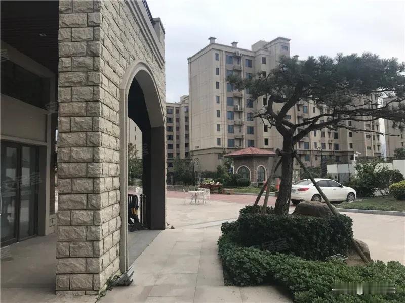 家人们！这年头连“代跑腿”都能蹲局子了？你敢信？山西运城盐湖区张某（男，31岁，
