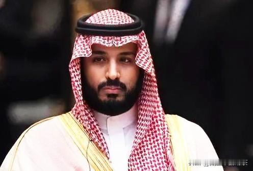 4月20号下午这通电话，有点意思。平时深居简出的沙特王储小萨勒曼，居然主动给咱们