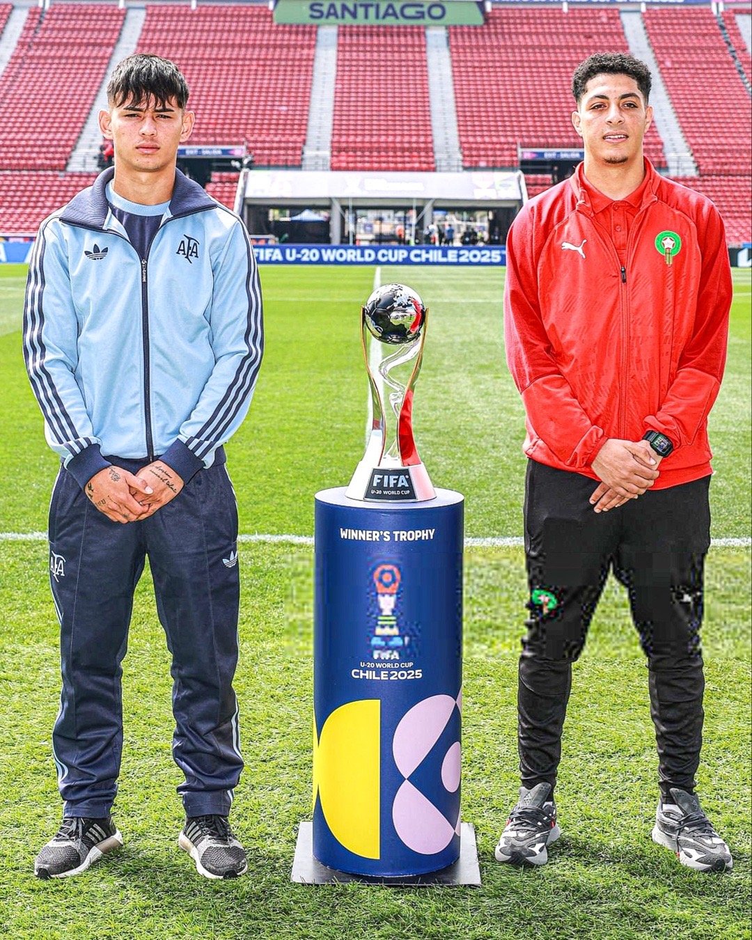 🇦🇷🇲🇦u20世界杯决赛前，阿根廷队队长胡里奥·索莱尔和摩洛哥队队长