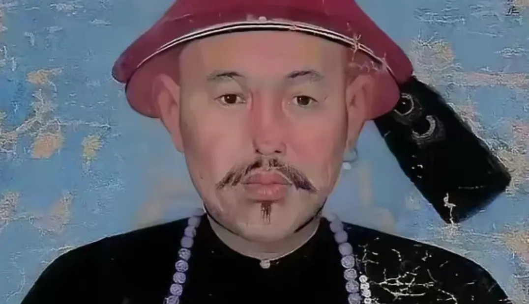 清朝雍正时，两江总督尹继善调任云贵总督，觐见雍正时，雍正问他：“你的母亲受封没有