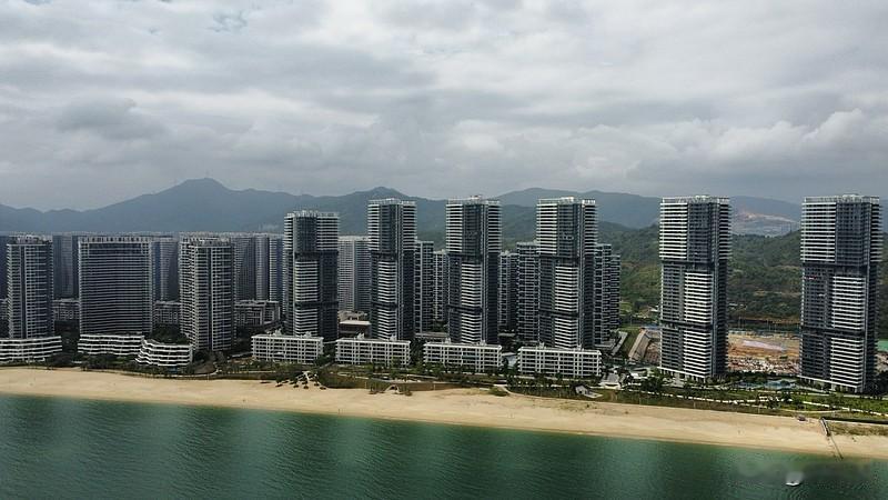 惠州楼市：截至9月24日，虽然跌幅放缓，但下行趋势没停。惠城区从9000降到