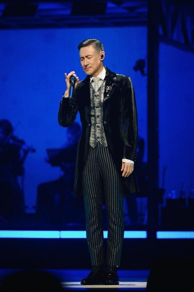 张学友《60+巡回演唱会香港终章》尾场于红馆圆满落幕，这场演出也是本次巡演的