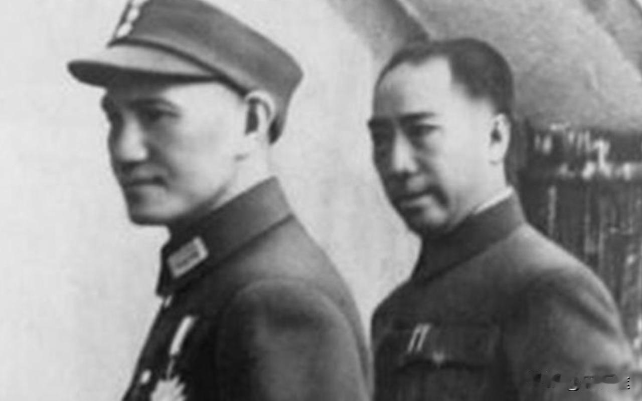 “抗战中，戴笠按照蒋介石的命令，对汉奸大开杀戒，使得军统声名大振。这些汉奸在宣判