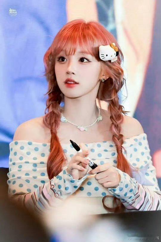 宋雨琦绝对是长辈喜欢的大方孩子宋雨琦颜值性格双在线，长得漂亮大方讨喜，待人好喜欢