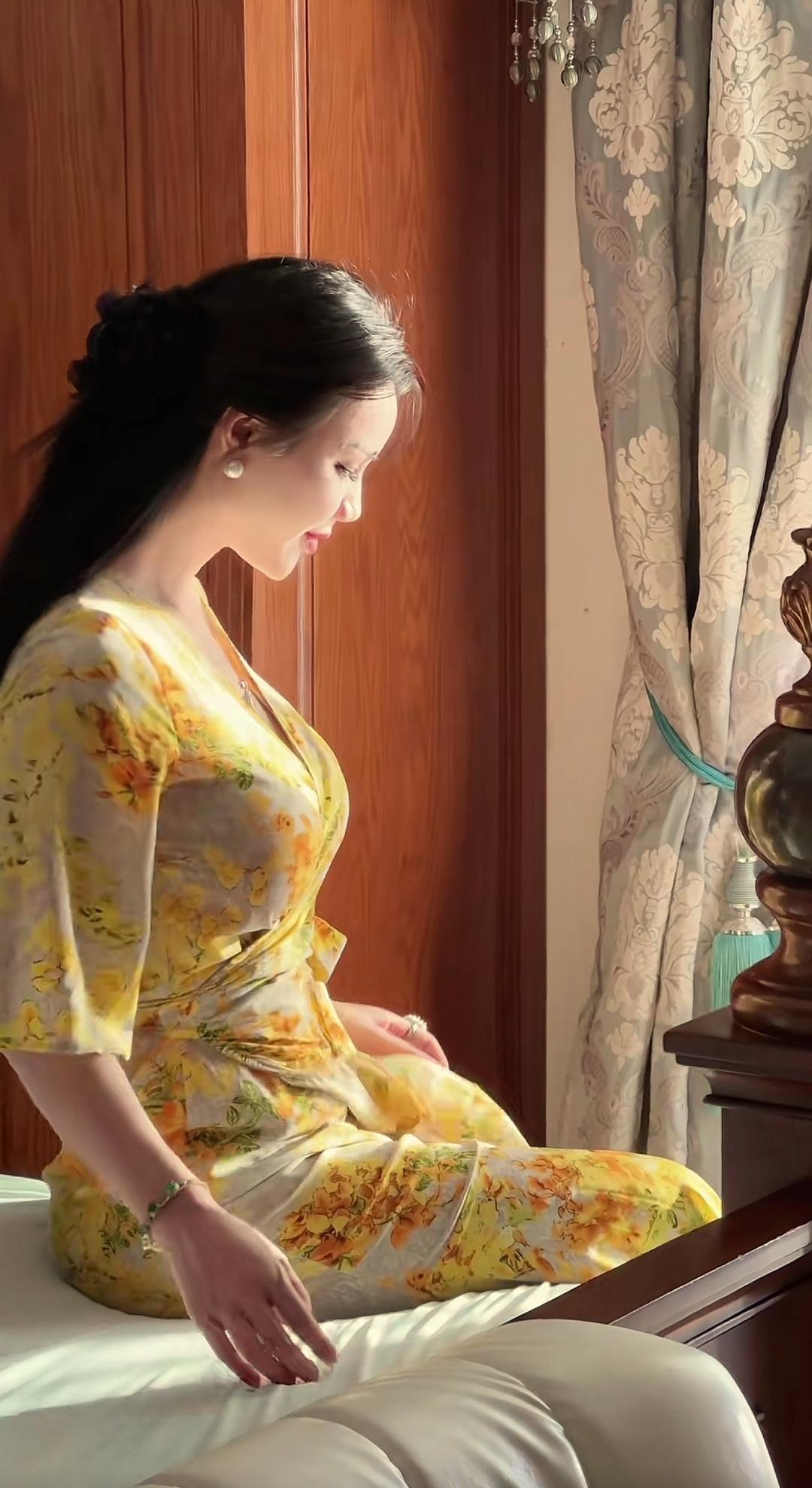 做宫庭里王的女人，也会寂寞。美少女雅韵分享清新美照纯天然美女长啥样子