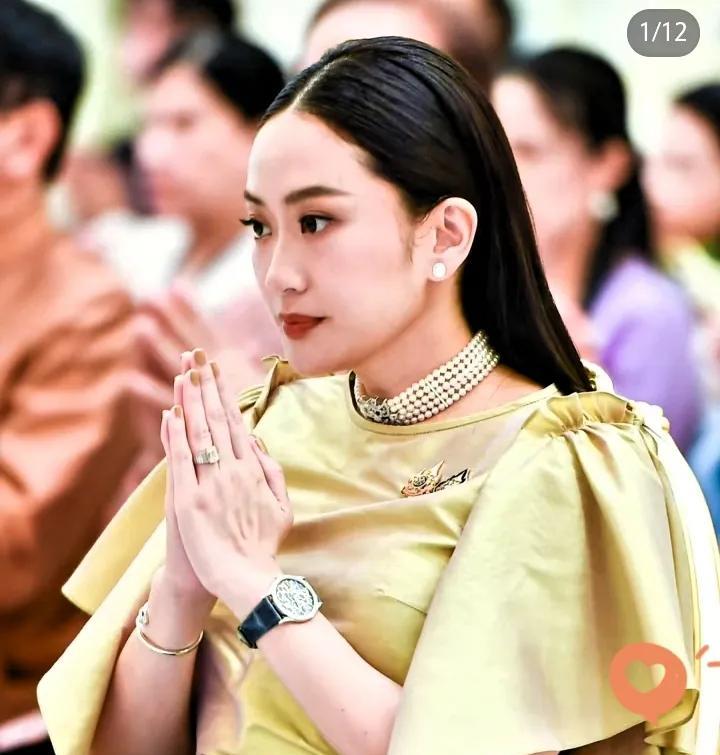 佩通坦与本辛将军在电话门事件中误会颇深，一度剑拔弩张，好在两位领导人都比较通情达