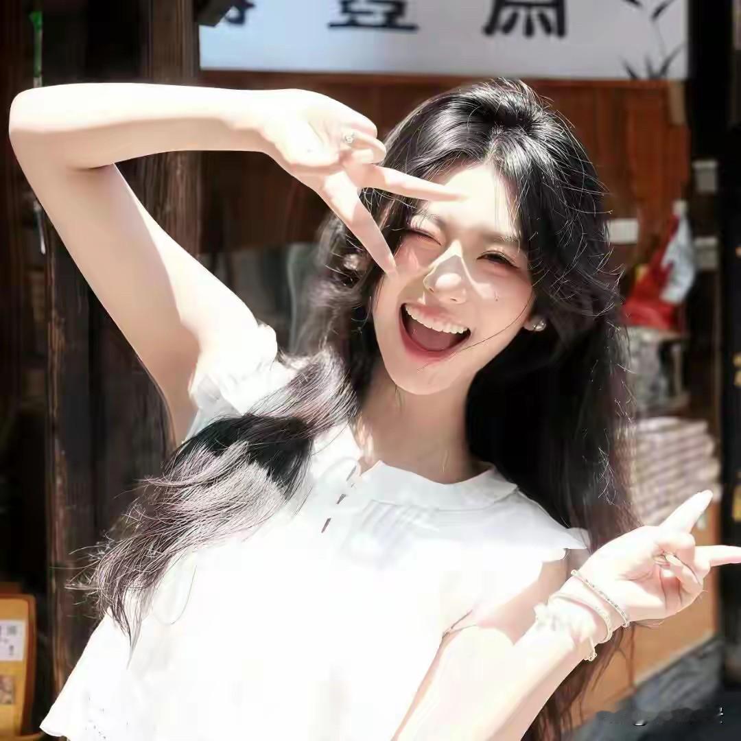 什么样的人，又蠢又坏？欺负对他好的人，讨好欺负他的人。真的是，把欺